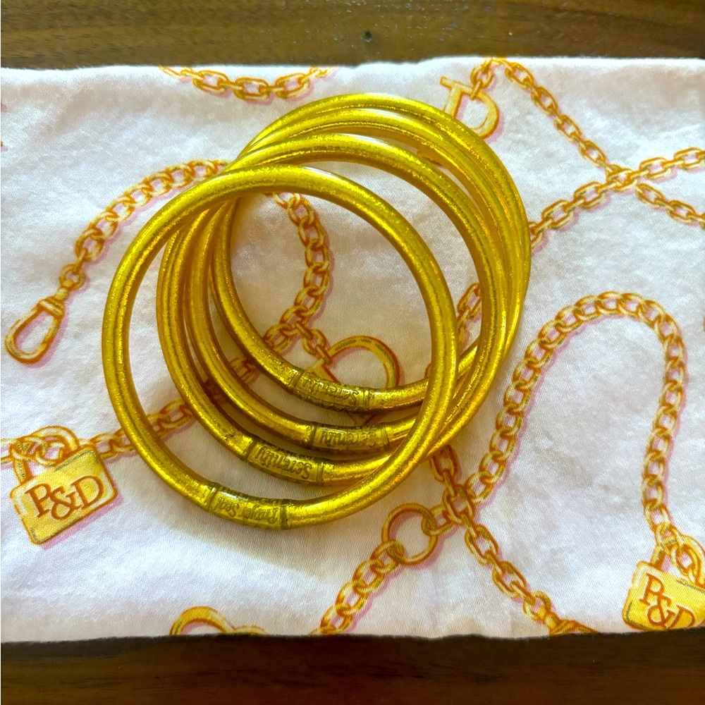 Budhagirl gold bracelets size M